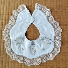 petit main レース刺繍スタイ