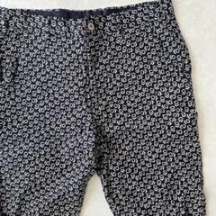 【コムデギャルソンオム】花柄プリントショートパンツ 総柄 XS 古着 メンズのサムネイル
