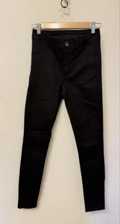 CALZEDONIA ハイウエスト　スキニーパンツ