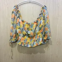 アバクロンビーアンドフィッチ 花柄 ブラウス スクエアネック七分袖 黄色のサムネイル