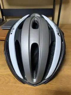 Item thumbnail for item db59e85b-ee7d-49ce-8acf-6e39d3766e66