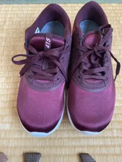 New Balance 415 スニーカー ボルドーのサムネイル