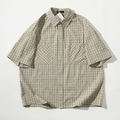 「新品未使用」レトロチェック柄の半袖シャツ男女カジュアルシャツ