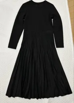 新品　ユニクロ　コンビネーションワンピース　　ブラック　L