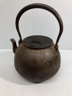 龍文堂造 山水紋 鉄瓶(Ｋ-XA822) 龍文堂造 山水紋 鉄瓶(K-XA822)