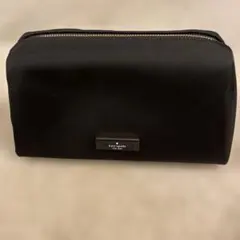 新品kate spade NEW YORK ポーチ ブラック　チャーム付きのサムネイル