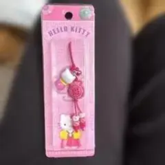 ハローキティ ストラップ付きフィギュア - メルカリ