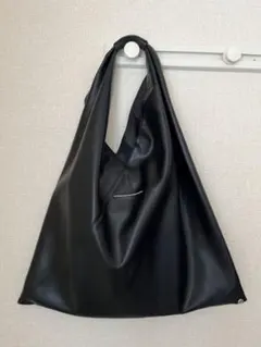 Item thumbnail for item 07c15b06-1980-478e-81b8-f2fab3426045