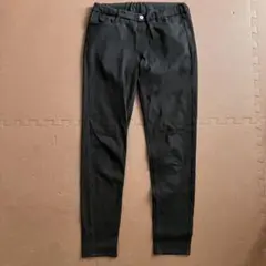 スキニーパンツ