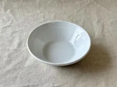 ARABIA vintage ホワイトカラーのボウル(16cm)のサムネイル