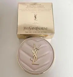 イヴサンローラン　ラディアントタッチグロウパクト クッションファンデ B10