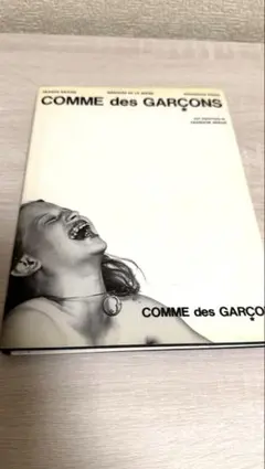 COMME des GARCONS MEMOIRE DE LA MODE