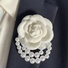コサージュ　フォーマル　卒業式　入学式　入園式　謝恩会　パーティ　ホワイト
