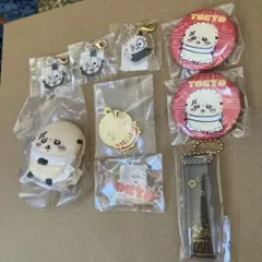 ちいかわ　ラッコ　缶バッジ　アクリルチャーム