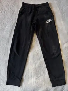 NIKE ブラック スエットパン140cm