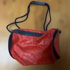 ミッキーマウス　レッドショルダーバッグのサムネイル
