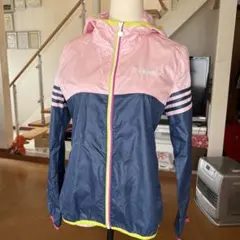 adidas フード付き ウィンドブレーカー ピンク ネイビー