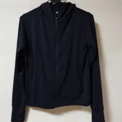 UNIQLO ブラック フルジップパーカー S