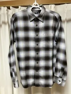 ユニクロ　フランネルシャツ グラデーションチェック Mサイズ ブラック グレー