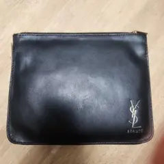 YSL ノベルティ ブラックレザーポーチ