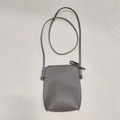 美品✨BEAUTY&YOUTH フォルム ジッパー ポーチ バッグ