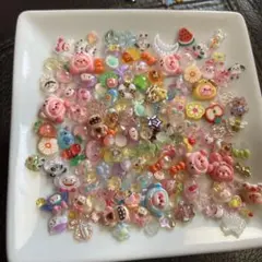 カラフル ネイルパーツセット 100個2