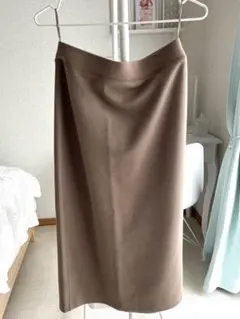 UNIQLOドライスウェットナローマキシスカート