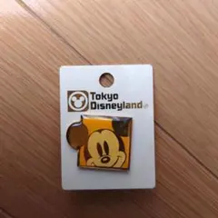 ミッキーマウス　ピンバッジ