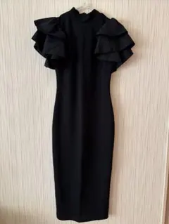 SHEIN フリル袖 ブラックワンピース XS