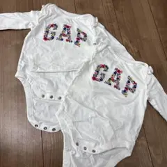 GAP 2枚セット　花柄ロンパース 長袖　双子　おそれ　ツインズ