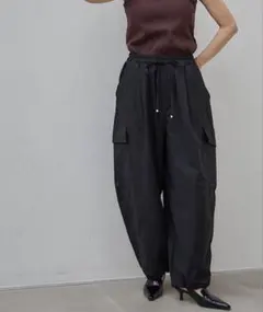 mysa closet/田中里奈/しまむら　カーゴパンツ　ブラック　M