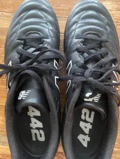 New Balance 442 ブラック サッカーシューズのサムネイル