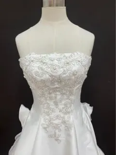 S-825-1中古ウエディングドレス☆オフホワイト/サイズ表示なし