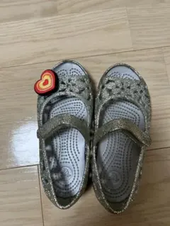 クロックスサンダル