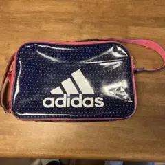 adidas エナメルショルダー　ネイビー/ピンク