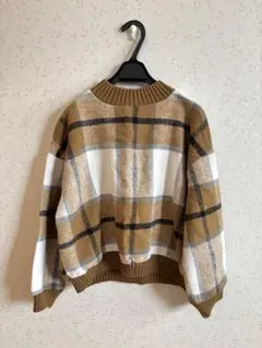 ショート丈チェック柄クルーネックニットセーター