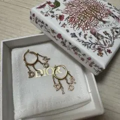 正規品　Dior ディオール　ロゴチャーム付きフープピアス　メタル&クリスタル