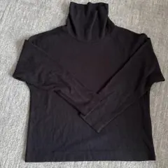 ユニクロ ヒートテック タートルネック ネイビー