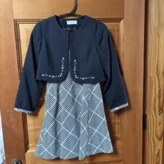 ネイビー刺繍付きフォーマルドレス