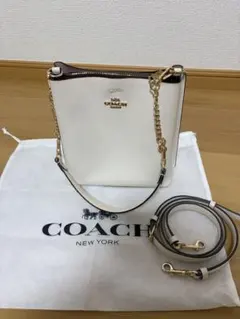 COACH アウトレット ショルダーバック ホワイト