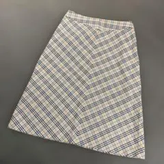 Burberry ブルーレーベル　タイトスカート　サイズ36のサムネイル