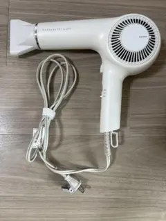 ✦TESCOM マイナスイオン ヘアドライヤ✦ ホワイト新品未使用品 ELECOM TESCOM マイナスイオン ヘアー ドライヤー 軽量設計 風量