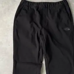 15355 THE NORTH FACE 刺繍ロゴ スウェットパンツ 黒色