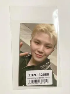 会場限定トレカ（ウジ）