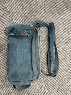 Kipling ショルダーバッグ ブルー系 モンキーチャーム付きのサムネイル