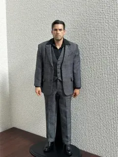 ブルース・ウェイン 1/6カスタムフィギュア WeStudio彫刻作品 V1