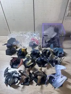 46体まとめ売り モンスターハンター フィギュア (ジャンク品含む)