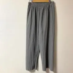 プリーツワイド 人気✨ Lutique ルティーク パンツ レディース