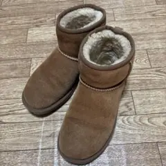 履いている割には美品！UGG ムートンブーツ 5854 22cm