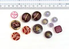 ボタン　パープルレッド